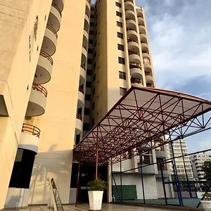 Con Piscina, Cancha De Tenis Y Parque Ninos Gaira